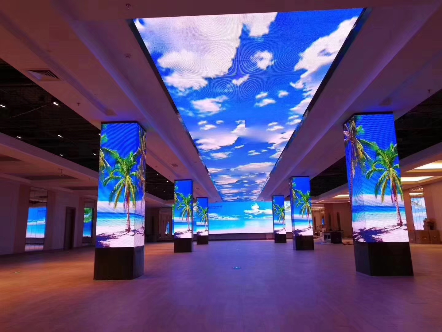 LED<a href=http://www.4000520856.com/quancai/ target=_blank class=infotextkey>全彩顯示屏</a>