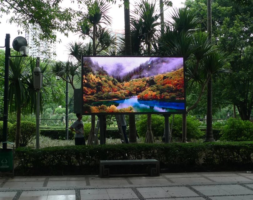 酒店門口<a href=http://www.4000520856.com target=_blank class=infotextkey>led屏</a>
